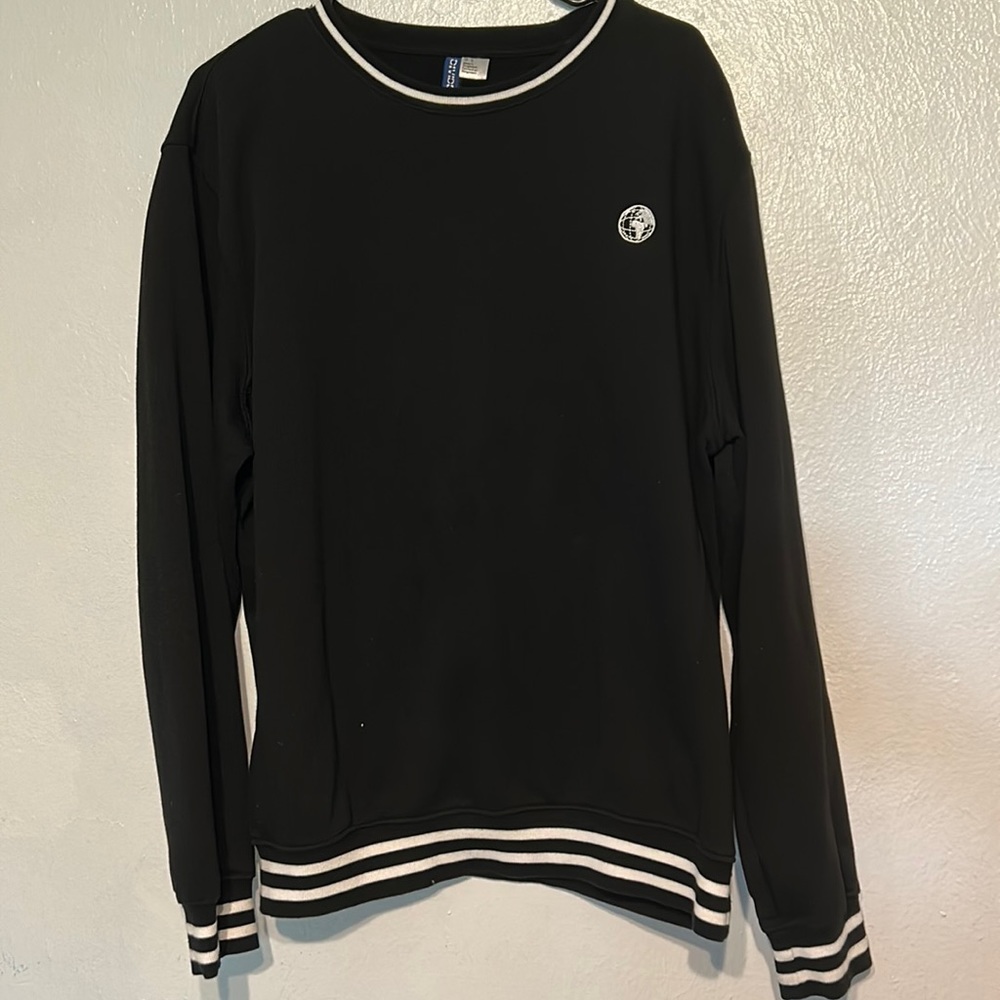 H&M Black with white stripe sweater